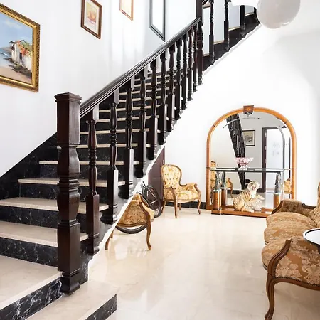 Apartman Home2book Center Design Cruz *
