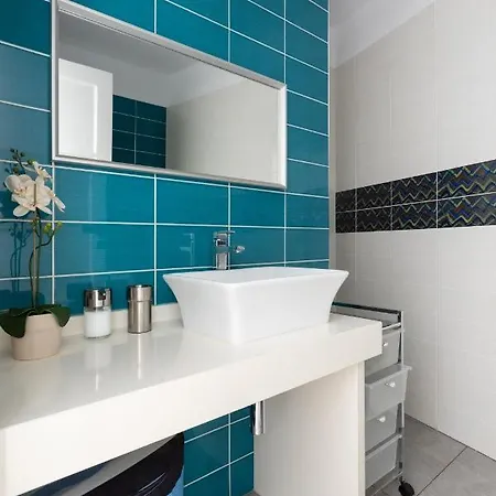 Home2book Center Design Cruz Apartman