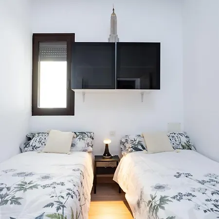 Home2book Center Design Cruz Apartman